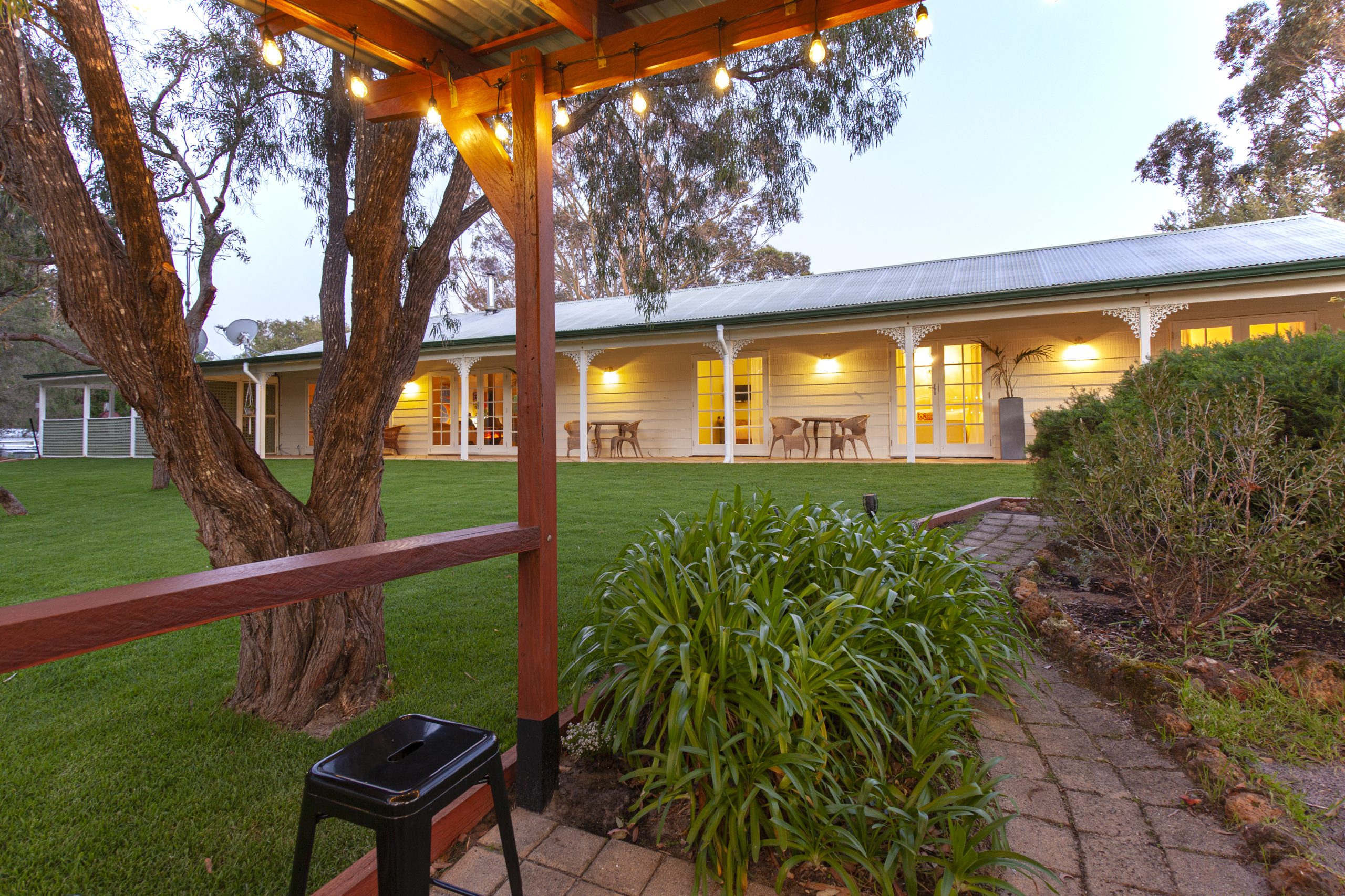 Margaret River Accommodation With Garden 8